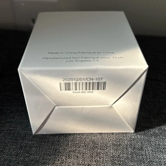 Ouai Scalp Massager - Picture 6 of 6